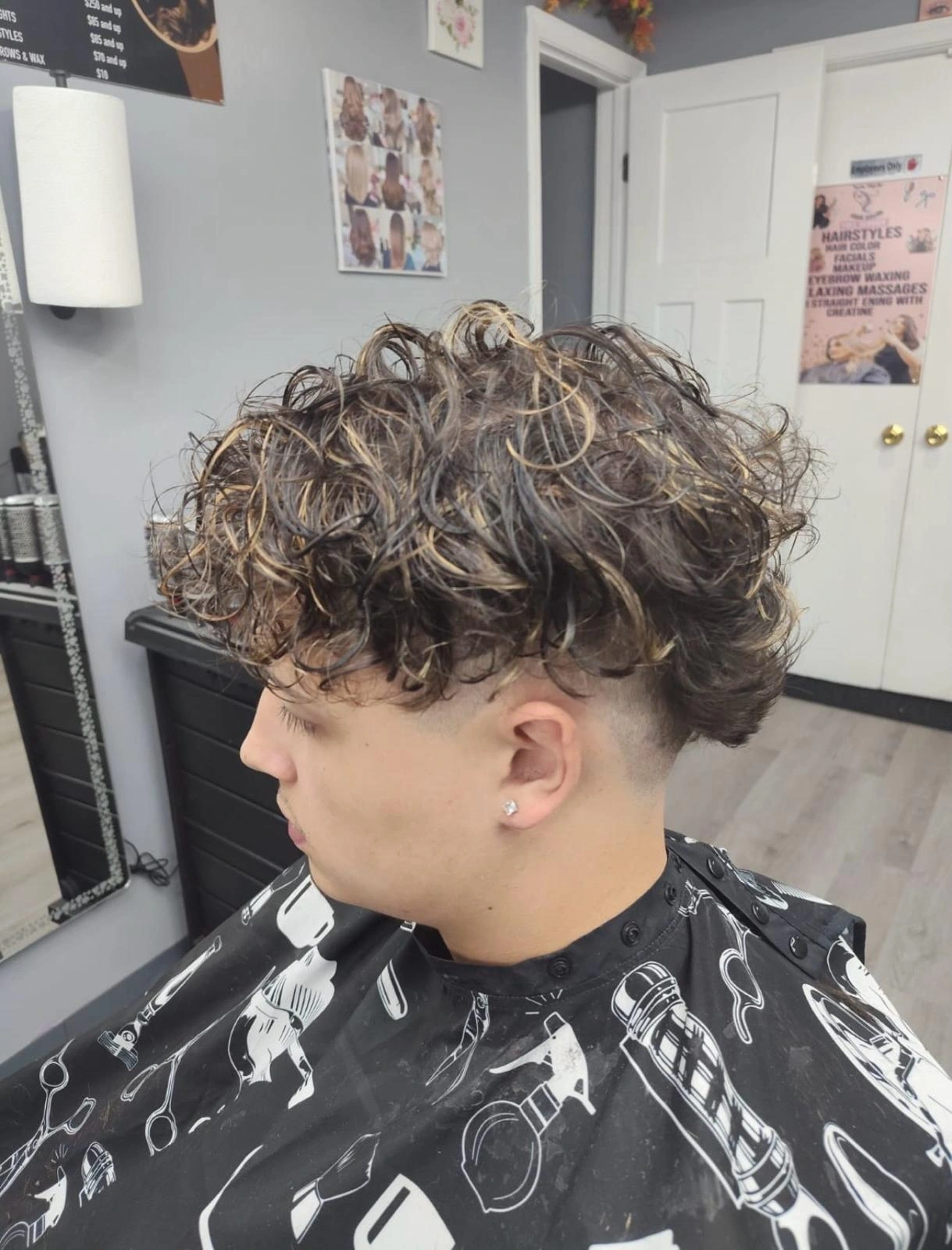Dimensional Hair Highlights
